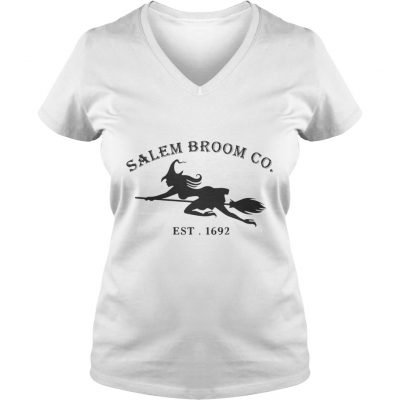 Halloween Salem Broom Co Est 1692 shirt  V-neck T-shirt