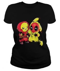 Ladies Tee Ryan Reynolds showing off his PikachuDeadpool