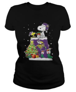 Minnesota Vikings Snoopy and Woodstock Christmas tree Ladies Tee