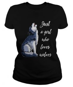 Just a girl who loves Wolves  Classic Ladies