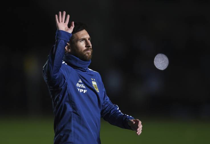 Lionel Messi of Argentina greets the fans before a friendly match between Argentina and Nicaragua at Estadio San Juan del Bicentenario on June 7 in San Juan, Argentina.