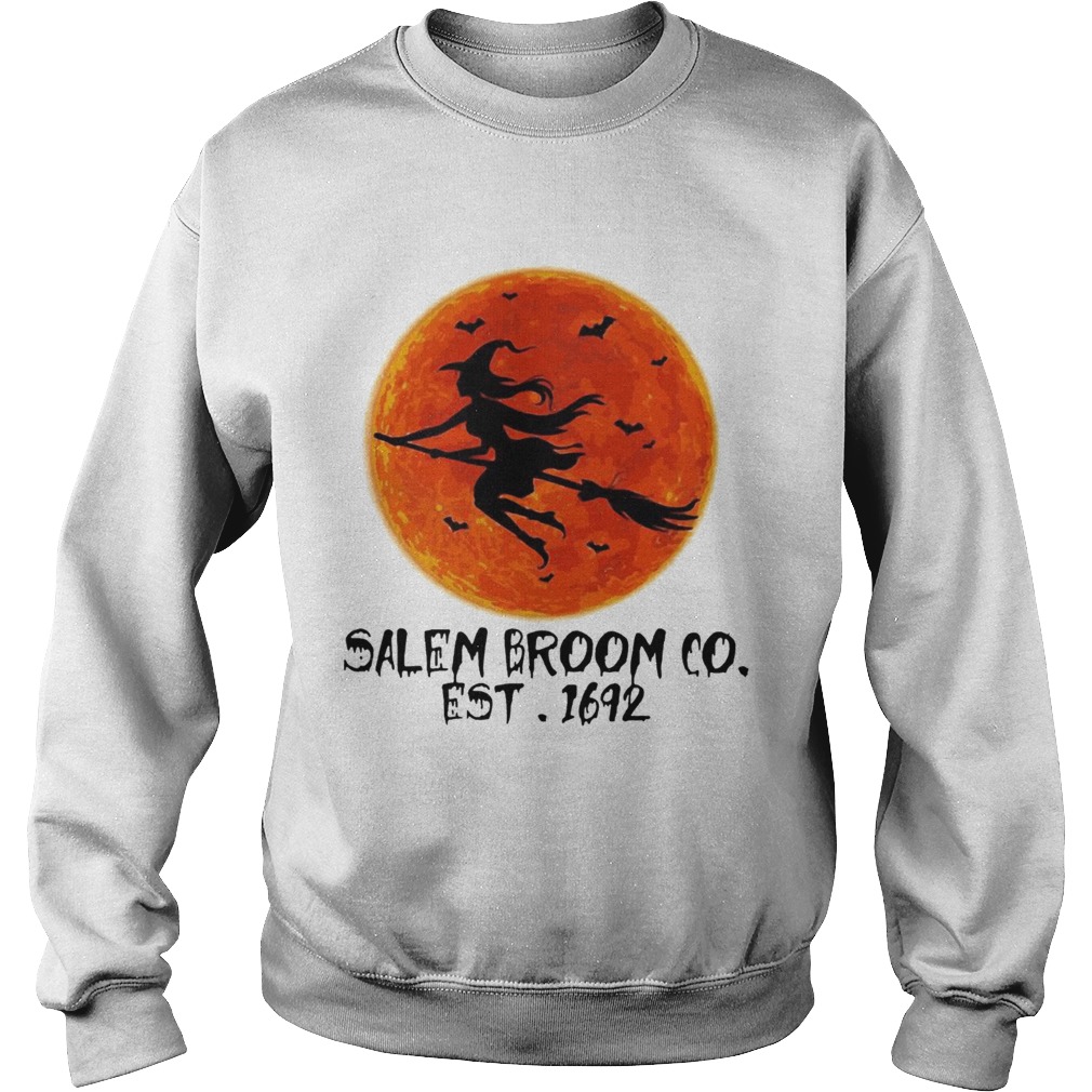 Witch salem broom co est 1692 Sweatshirt