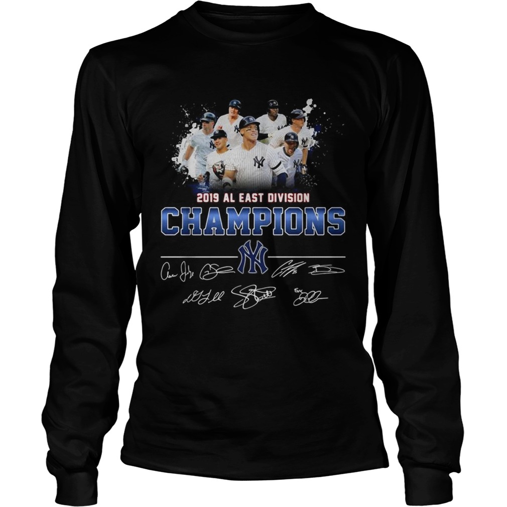 2019 Al east division champions New York Yankees signature LongSleeve