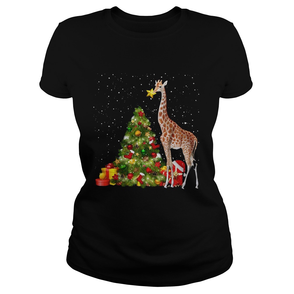 Giraffe and Christmas tree Classic Ladies