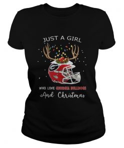 Just a girl who love Georgia Bulldogs and Christmas  Classic Ladies