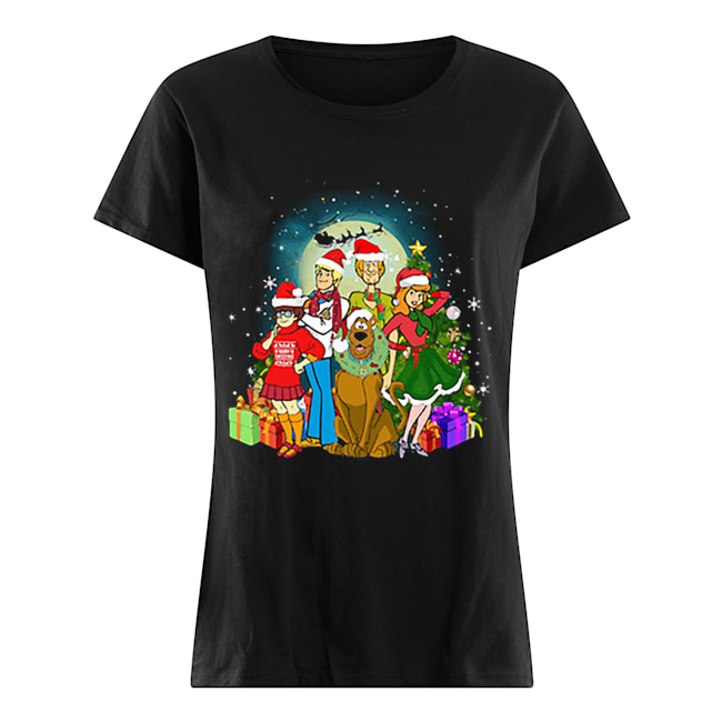 Scooby-Doo family Christmas Classic Women's T-shirt