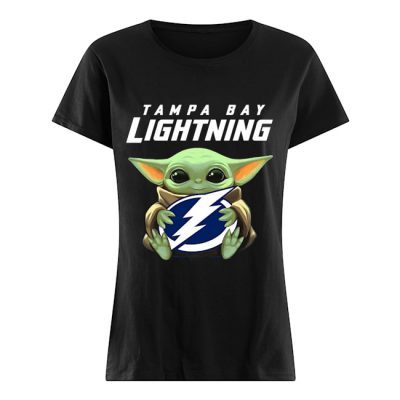 Baby Yoda Hug Tampa Bay Lightning ladies shirt