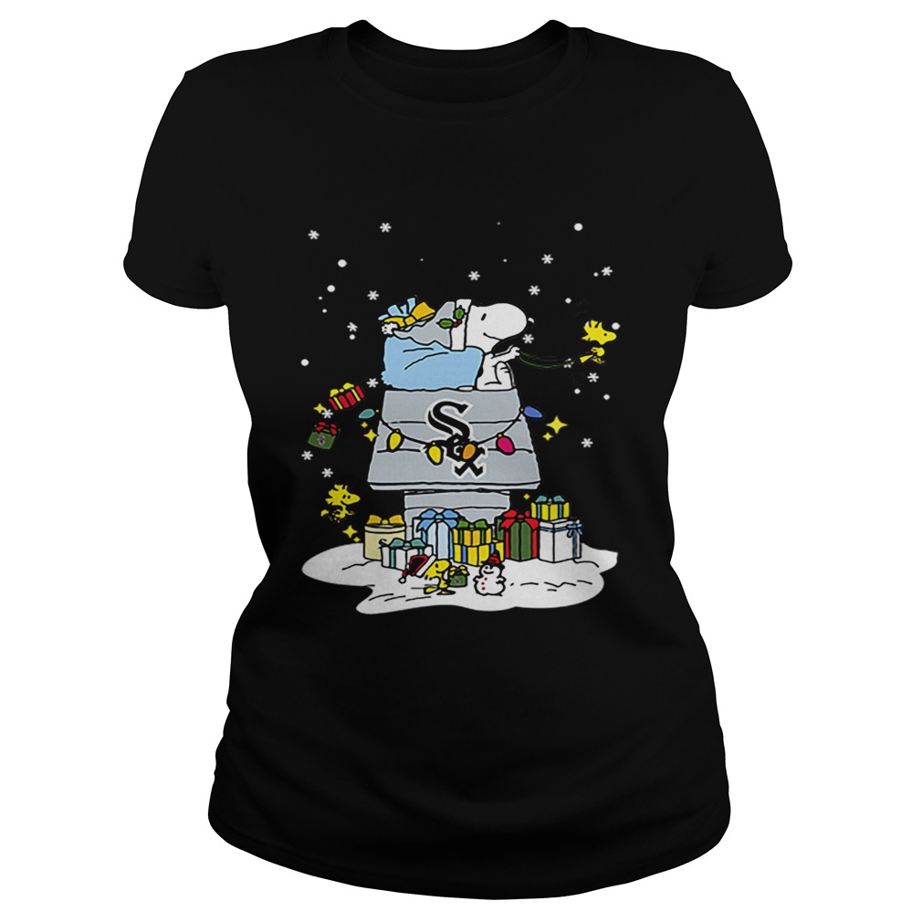 Chicago White Sox Snoopy Brings Christmas To Town Classic Ladies