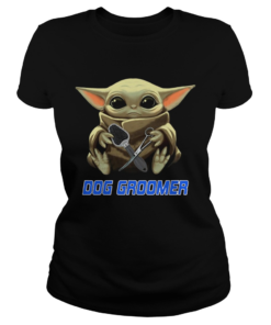 Star Wars Baby Yoda Hug Groomer  Classic Ladies