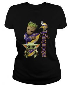 Baby Groot And Yoda Hug Minnesota Vikings  Classic Ladies