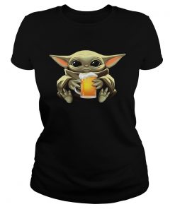 Baby Yoda Hug Beer  Classic Ladies