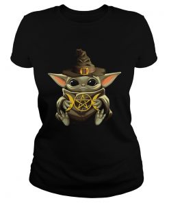 Baby Yoda Hug Harry Potter  Classic Ladies