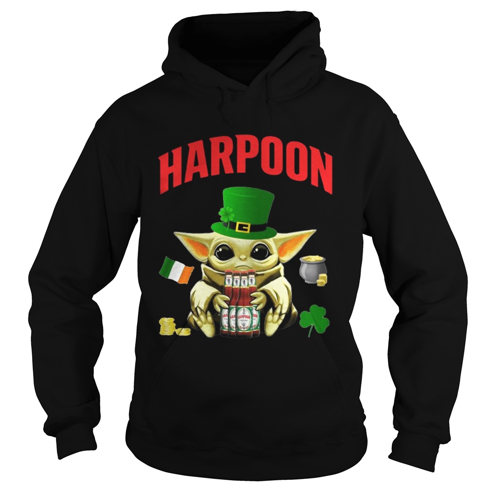 St Patricks Day Baby Yoda Hugging Celtic Ale Beer Harpoon Hoodie