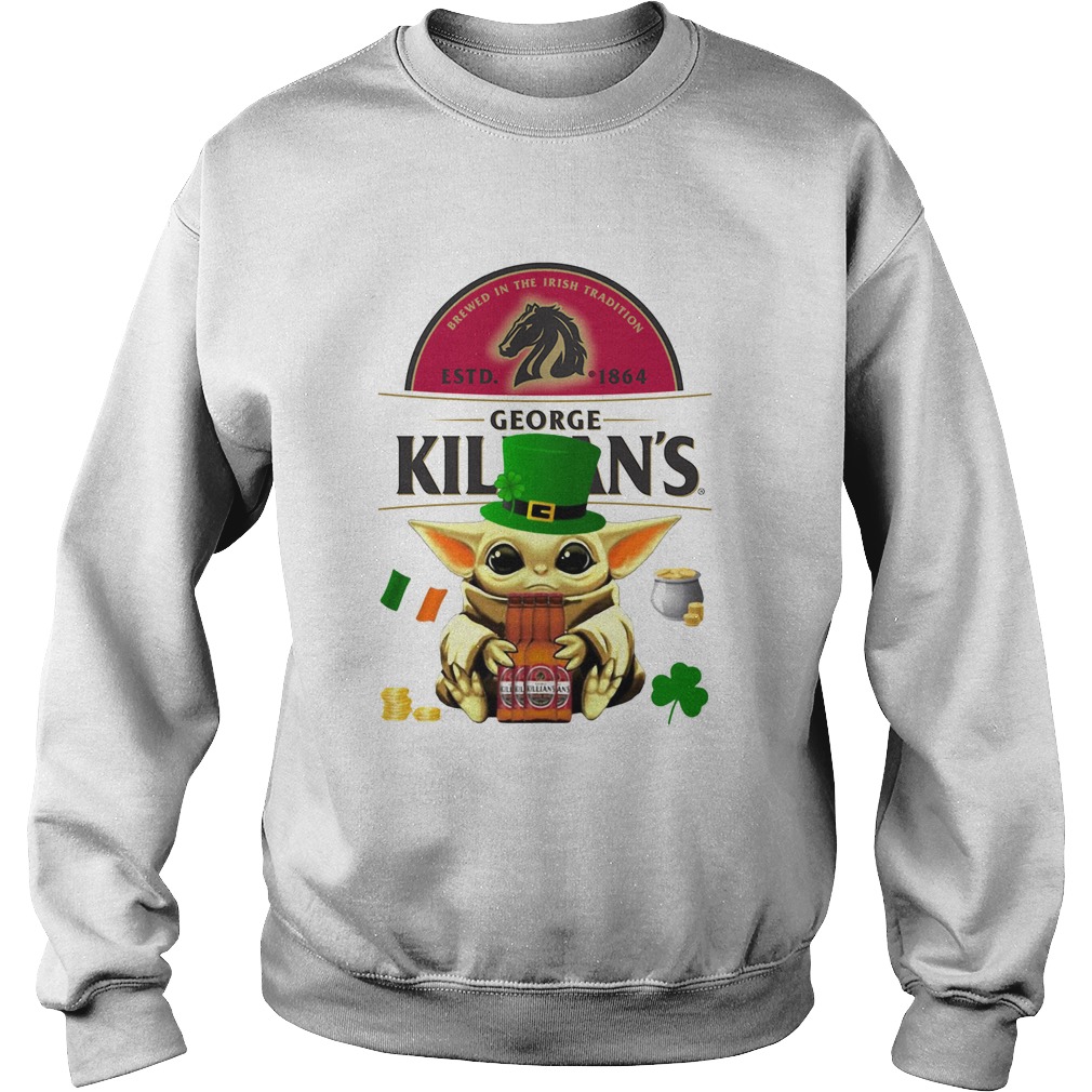 St Patricks Day Baby Yoda Hugging Irish Red Beer George Killians Sweatshirt