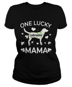 St Patricks Day labrador Lucky Mama Mom Dog  Classic Ladies