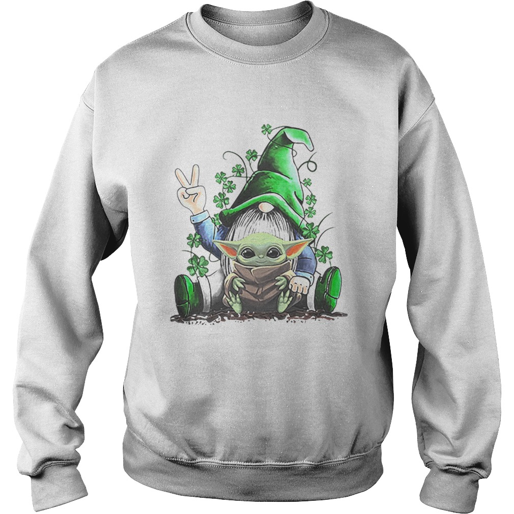 Gnome hug Baby Yoda Irish St Patricks day Sweatshirt