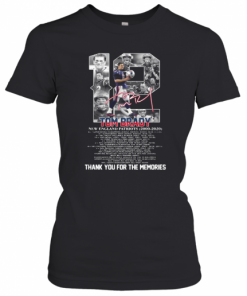 12 Tom Brady New England Patriots 2000 2020 Signature Thank You For The Memories T-Shirt Classic Women's T-shirt