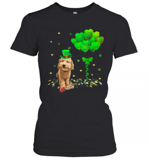 Beautiful Irish Golden Doodle Leprechaun Balloon St Patricks Day T-Shirt Classic Women's T-shirt