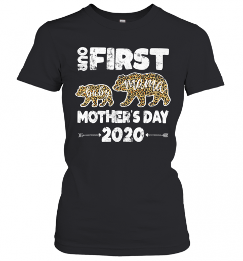 First Mothers Day Mom Baby Bear Leopard Plaid New Mom T-Shirt Classic Women's T-shirt