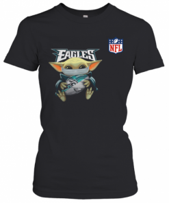 Baby Yoda Mask Hug Philadelphia Eagles Ball NFL T-Shirt Classic Women's T-shirt