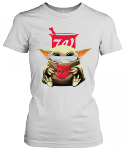 Star Wars Baby Yoda Mask Hug Walgreens T-Shirt Classic Women's T-shirt