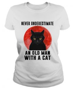 Never Underestimate An Old Man With A Cat  Classic Ladies