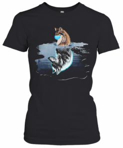 Wolf Reflection In The Water Mask Covid 19 T-Shirt Classic Women's T-shirt