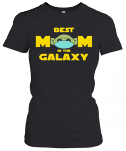 Star wars baby yoda mask best mom in the galaxy  T-Shirt Classic Women's T-shirt