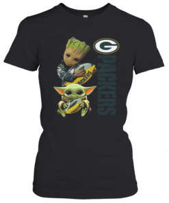 Baby Groot And Yoda Hug Green Bay Packers T-Shirt Classic Women's T-shirt