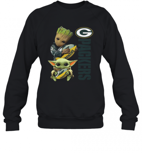 Baby Groot And Yoda Hug Green Bay Packers T-Shirt Unisex Sweatshirt