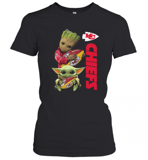 Baby Groot And Yoda Hug Kansas City Chiefs T-Shirt Classic Women's T-shirt