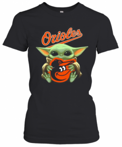 Baby Yoda Hug Baltimore Orioles Logo T-Shirt Classic Women's T-shirt