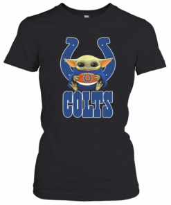 Baby Yoda Hug Indianapolis Colts Football T-Shirt Classic Women's T-shirt