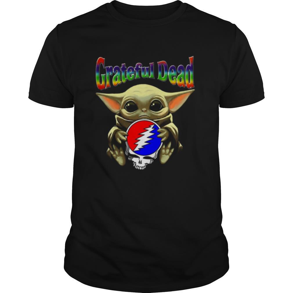 Baby Yoda hug Grateful Dead shirt