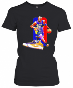 Kobe Bryant Basketball Player Nike Shoes T-Shirt Classic Women's T-shirt