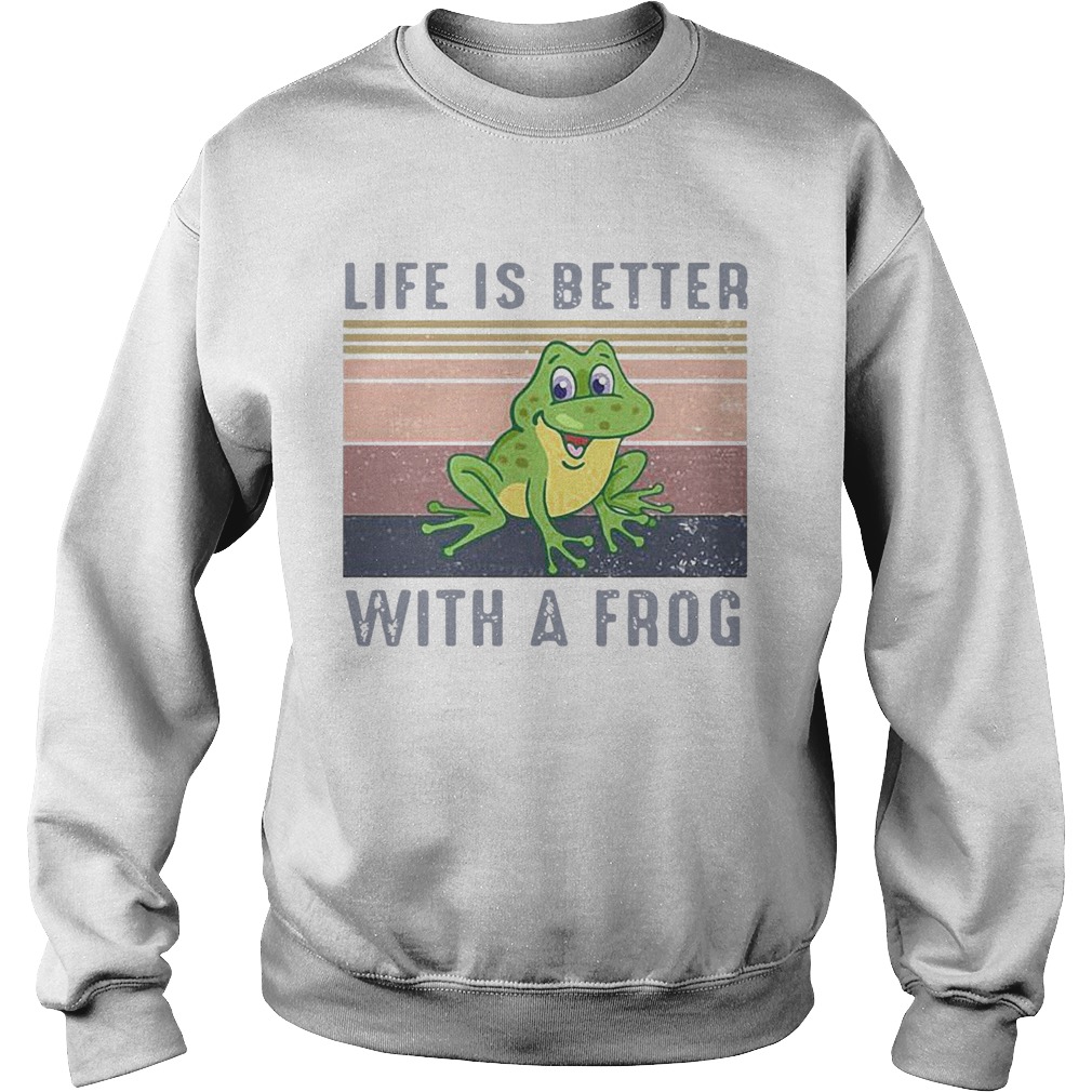 Life Is Better With A Frog Vintage Retro Sweatshirt