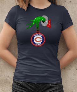 Grinch Hand Holding Chicago Bears Christmas T-Shirt Classic Women's T-shirt