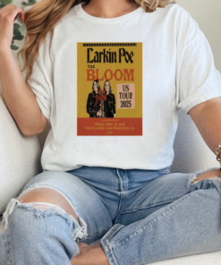 Larkin Poe The Fillmore in San Francisco CA April 25 2025 T-Shirt Classic Women's T-shirt