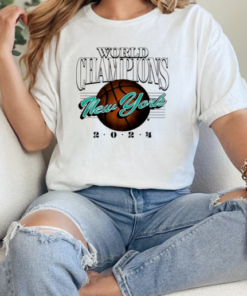 New York Basketball World Champions 2024 T-Shirt Classic Women's T-shirt