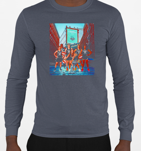 New York Liberty are bringing the first WNBA title in franchise history to brooklyn T-Shirt Long Sleeved T-shirt 